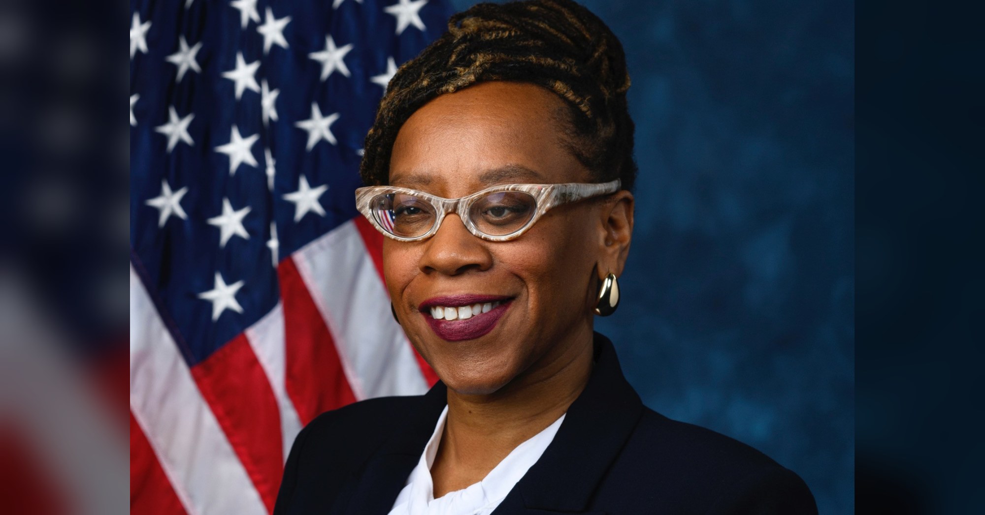 Official House portrait of Rep. Lateefah Simon.